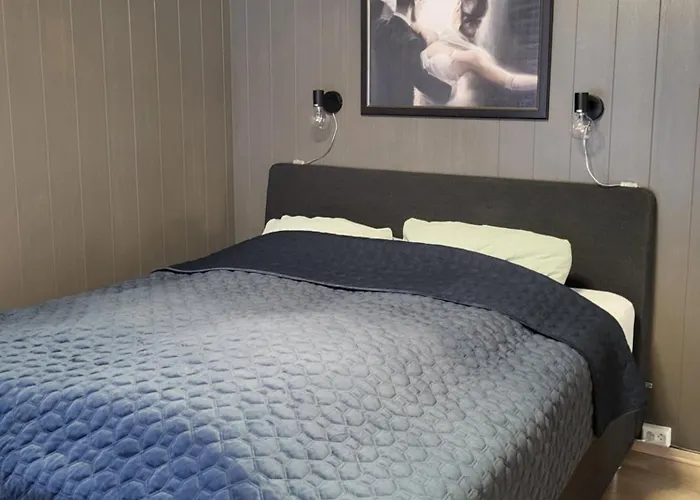 Tatil Evi Idyllisk Hus Med Sauna Og Jacuzzi, Lyngen Nord-Lenangen