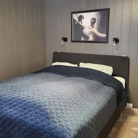 Dom wakacyjny Idyllisk Hus Med Sauna Og Jacuzzi, Lyngen Nord-Lenangen