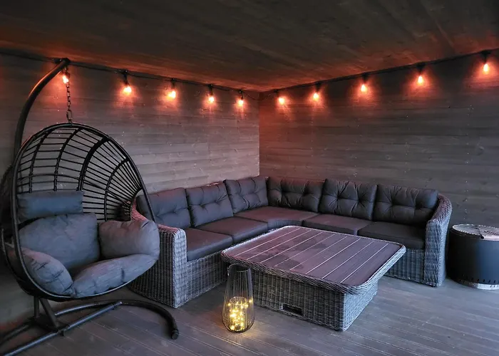 Idyllisk Hus Med Sauna Og Jacuzzi, Lyngen * Nord-Lenangen